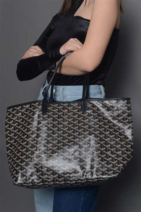 maison goyard st. louis tote|Goyard st louis pm size.